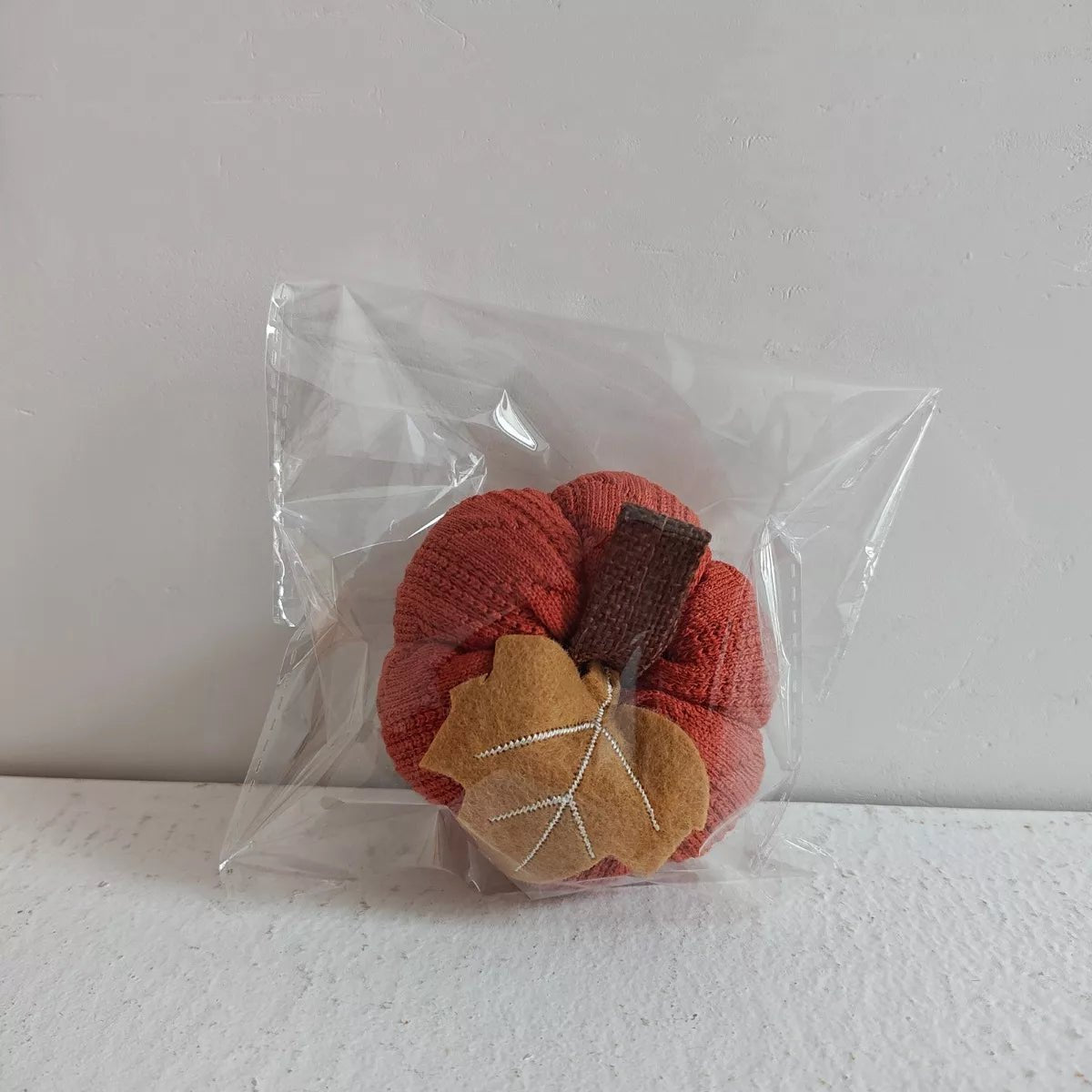 Knitted Pumpkin Decorative Ornaments - KAM Family Botanics