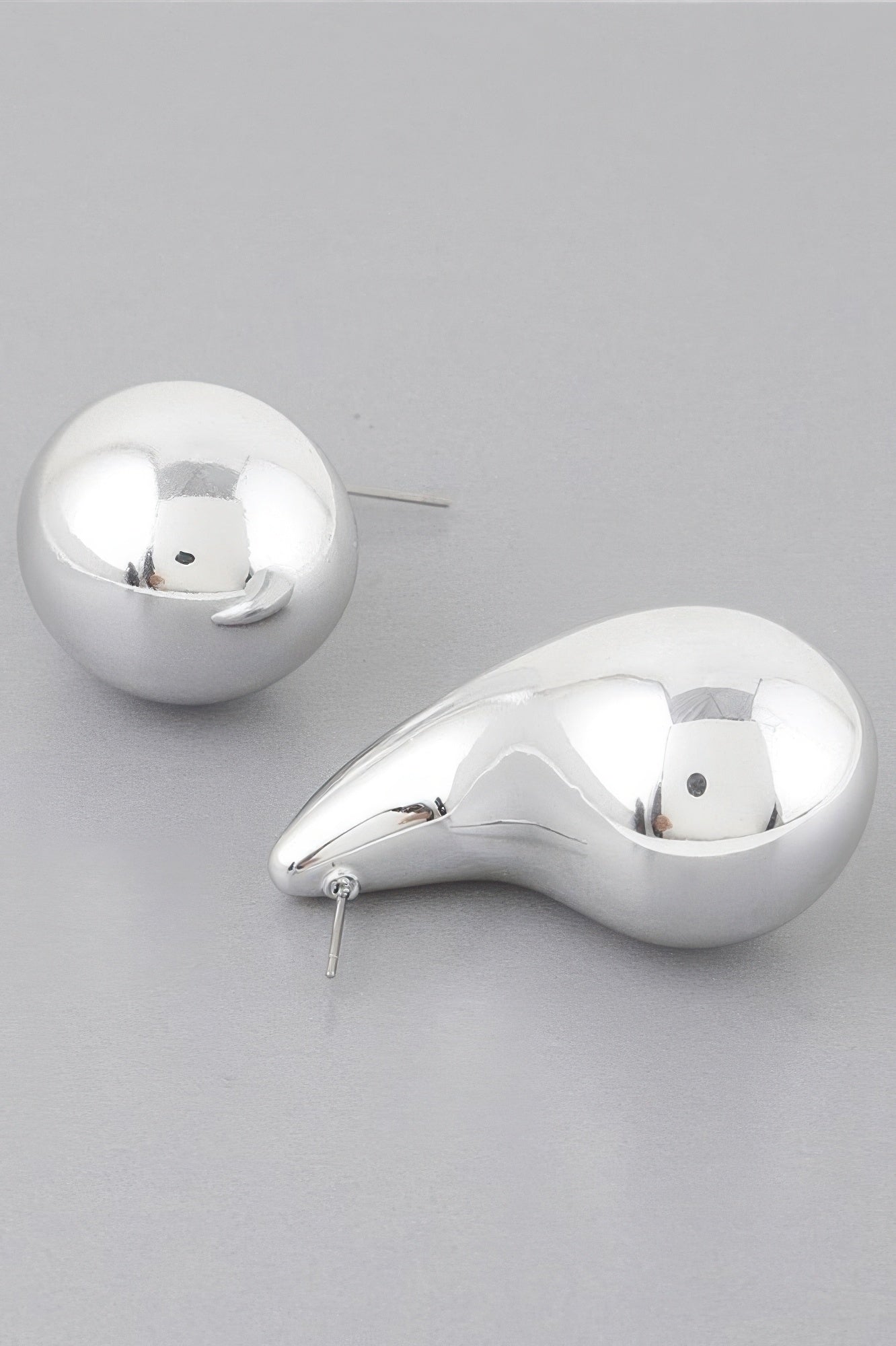 Bulky Shiny Teardrop Earrings - KAM Family Botanics