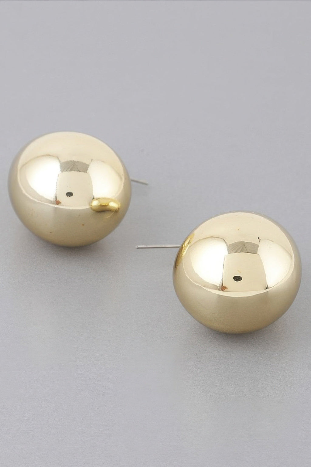 Bulky Shiny Teardrop Earrings - KAM Family Botanics