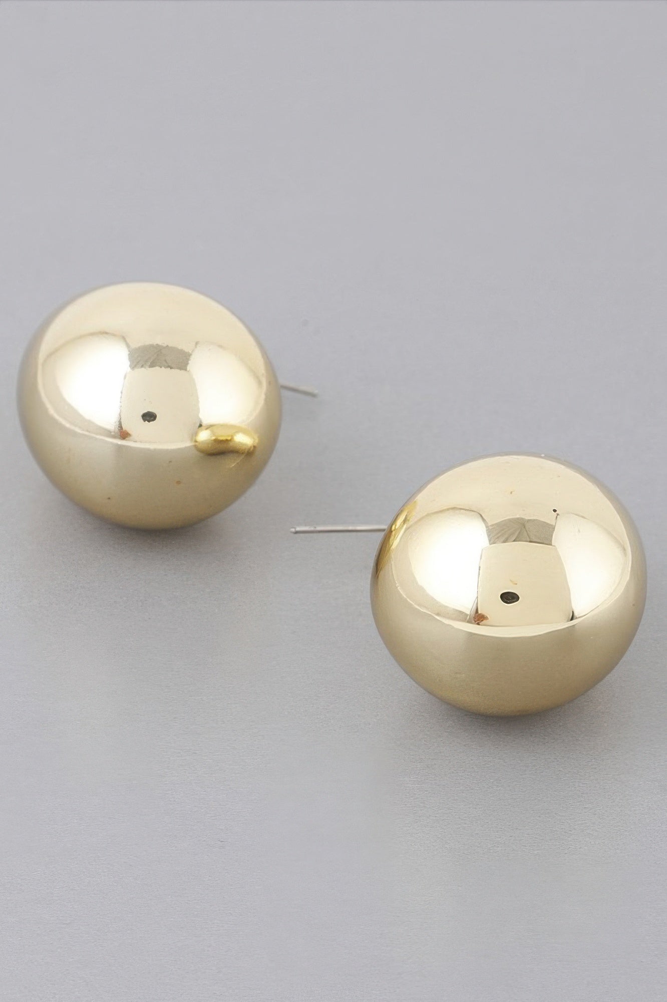 Bulky Shiny Teardrop Earrings - KAM Family Botanics